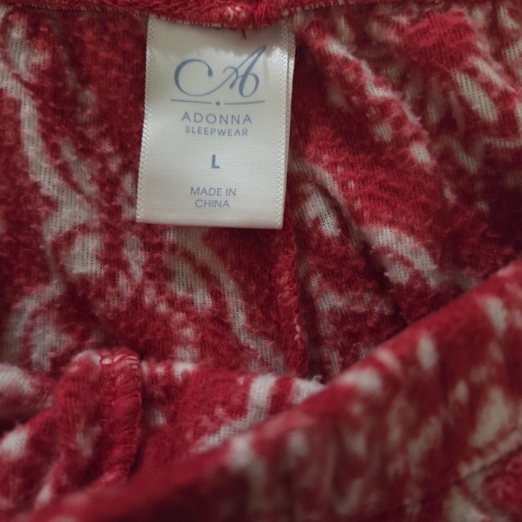 Womens Red Pattern Pajama Set Cozy Size L - Picture 5 of 6